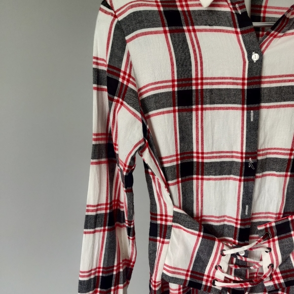 Shirt with Corset - Picture 11 of 11